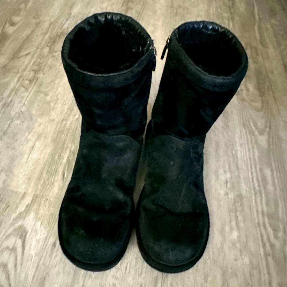 Ugg boots half calf